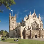 Half Price Offer - Exeter City Apartment