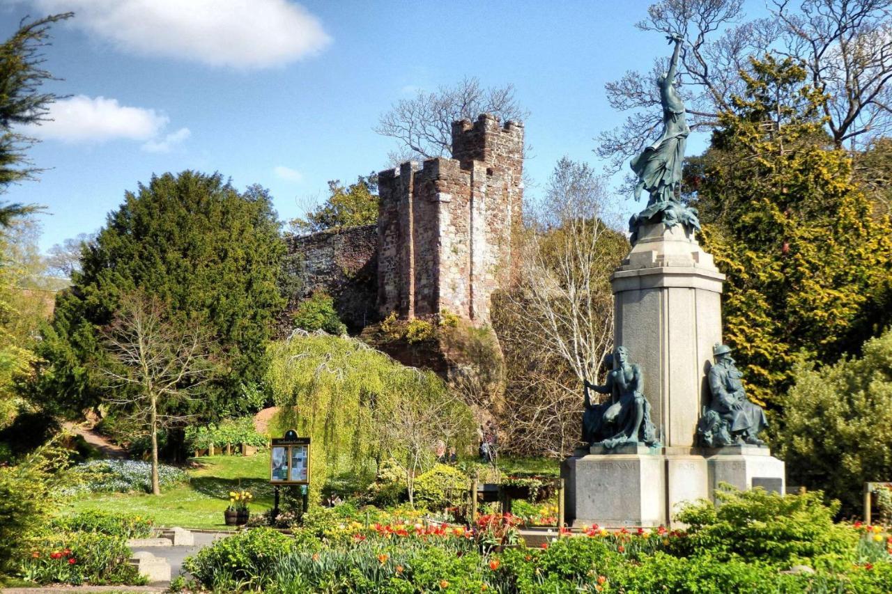 Apartment Half Price Offer - City *